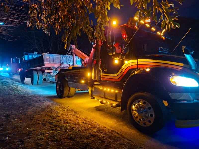 El MOPT ha puesto a disposición de la población grúas para asistencia ante algún desperfecto del vehículo. Foto EDH/Cortesía