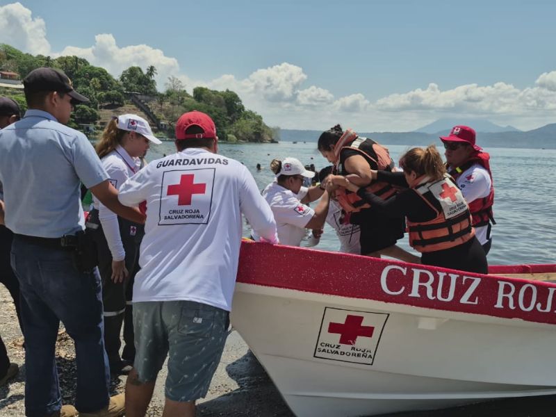 Rescate Cruz Roja Salvadoreña
