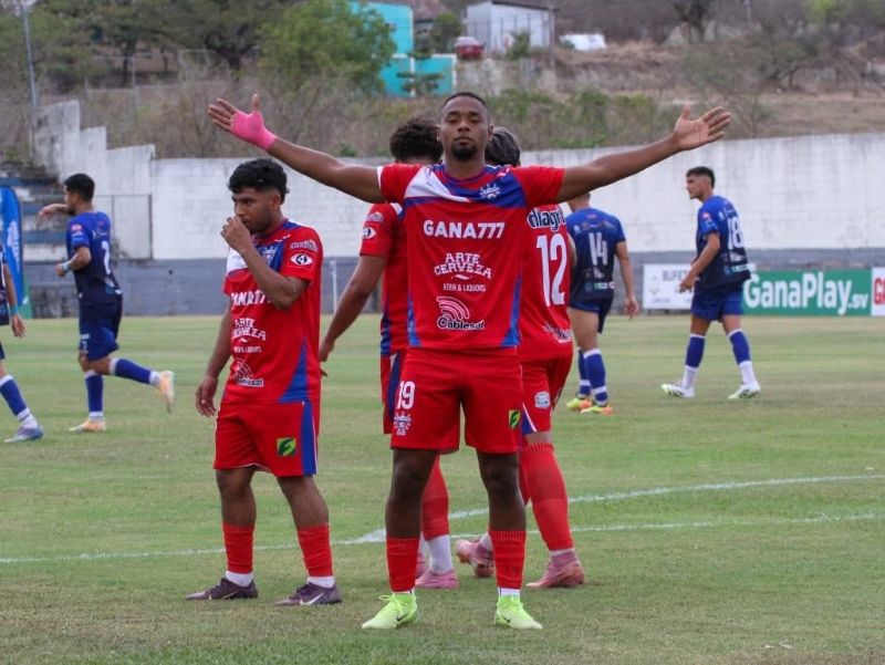 christian gil hurtado futbol firpo el salvador