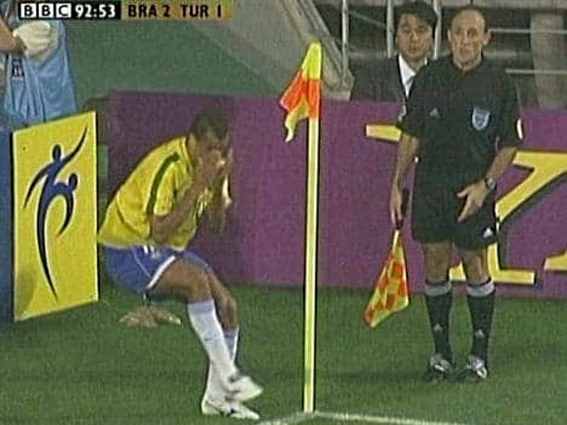 vladimir fernandez alfaro arbitro juez linea el salvador copa mundo fifa 2002 video