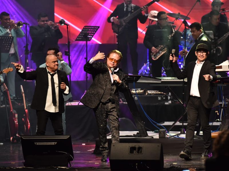 Marito Rivera en su concierto de 55 Aniversario, en el Teatro presidente