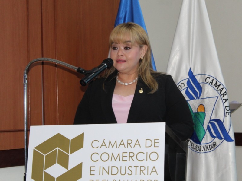 Leticia Escobar