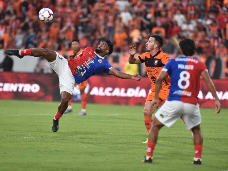 Final de futbol aguila fas