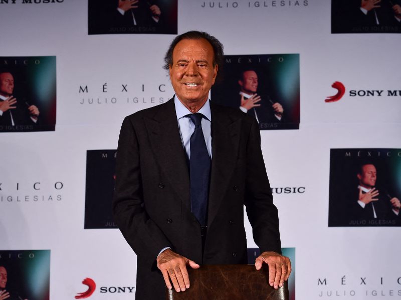 Cantante español Julio Iglesias