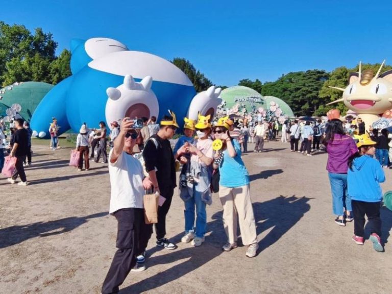 Pokemon- Paradide- Festival- Internacional- Japonesa