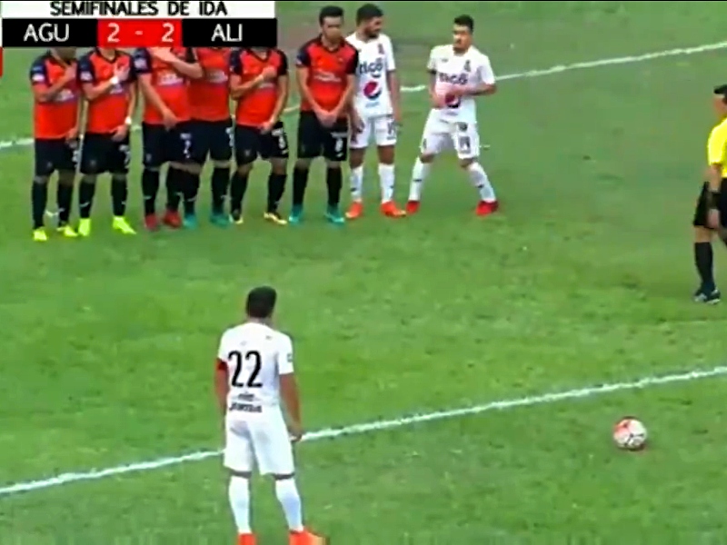 aguila alianza fito rodolfo zelaya gol video recuerdo provocacion eldiariodehoy.com