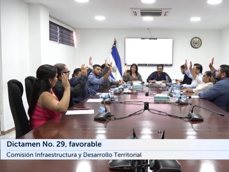 El dictamen favorable fue aprobado por unanimidad. Foto EDH/Cortesía