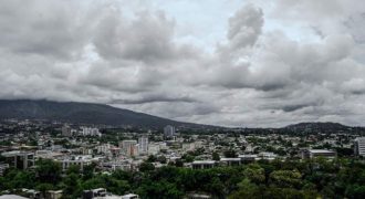 El MARN señaló que el cielo estará nublado y que se esperan lluvias a partir de horas de la tarde. Foto EDH/Referencia