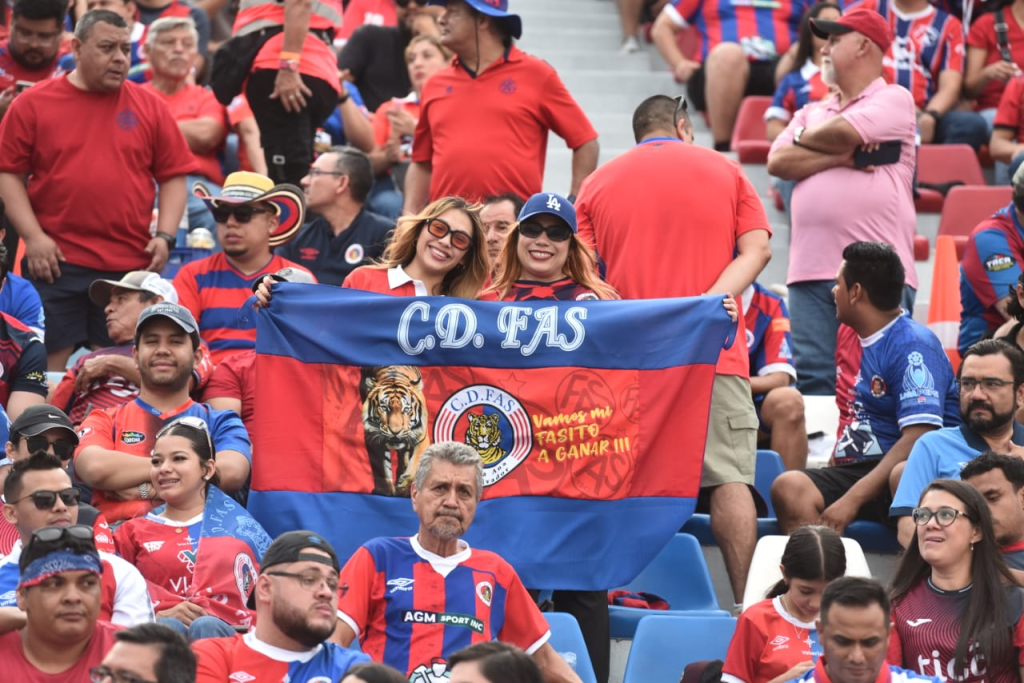 Final de futbol aguila fas