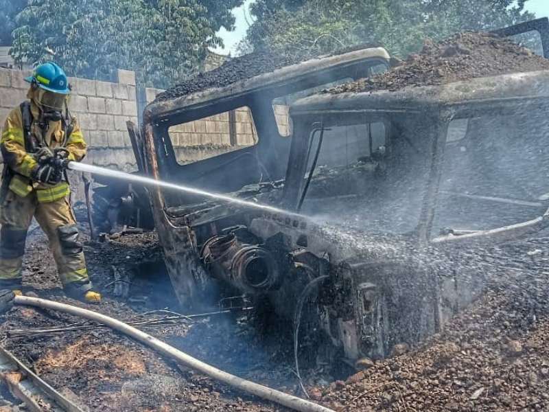 Las emergencias no dejaron víctimas mortales o personas quemadas. Foto EDH/Cortesía