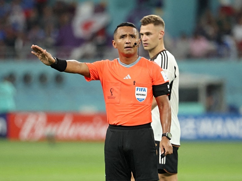 ivan barton 10 diez curiosidades arbitro futbol el salvador 01