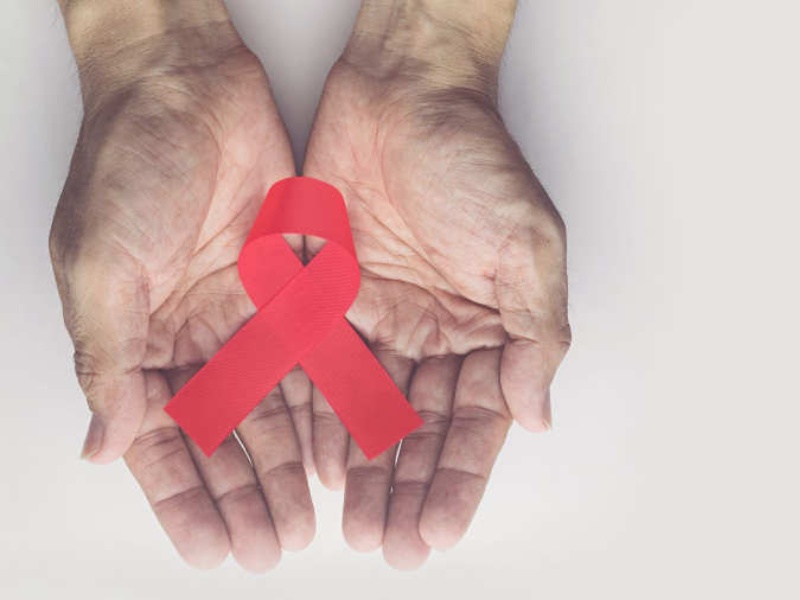 La OMS indica que el "VIH continúa siendo uno de los mayores problemas para la salud pública mundial, (que) se ha cobrado ya más de 44,1 millones de vidas y se sigue transmitiendo en todos los países del mundo". Foto EDH/Referencia