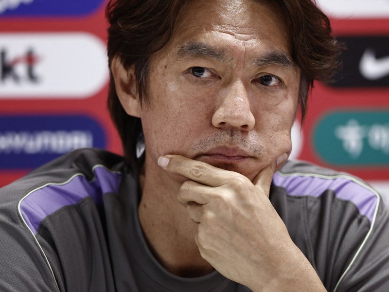 Hong Myung-bo-El seleccionador de Corea del Sur