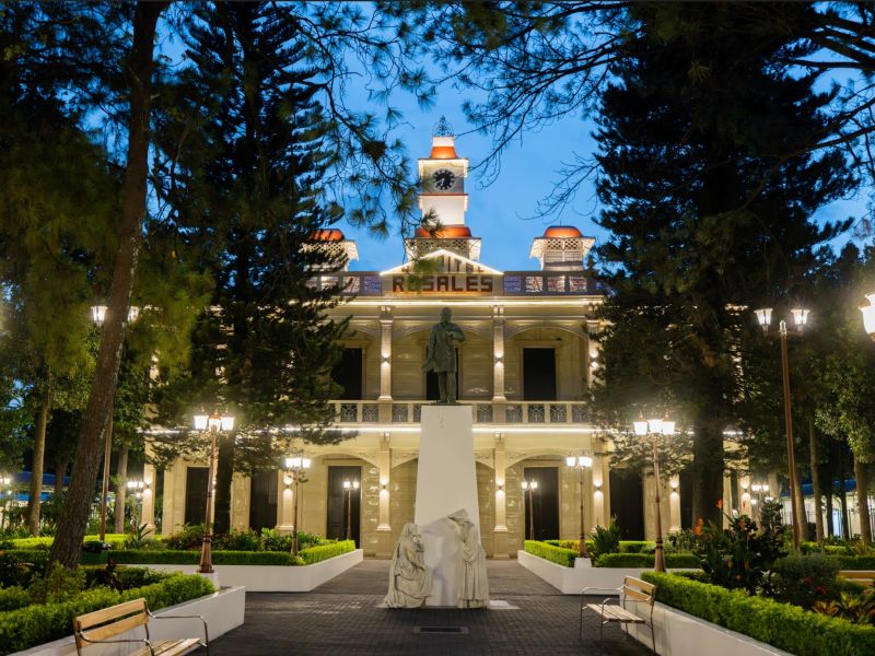Antiguo edificio del Hospital Rosales ya intervenido