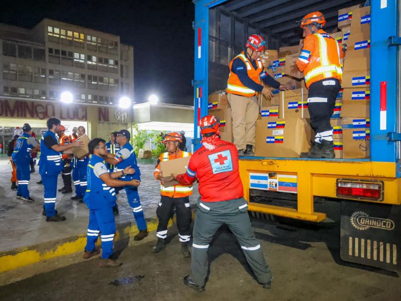El Salvador sigue enviando ayuda a Venezuela
