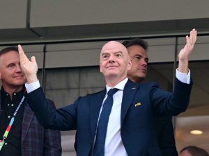 fifa dinero ingresos gasto plata billete explicacion fuente recurso ganancias perdidas superavit el diario de hoy 02