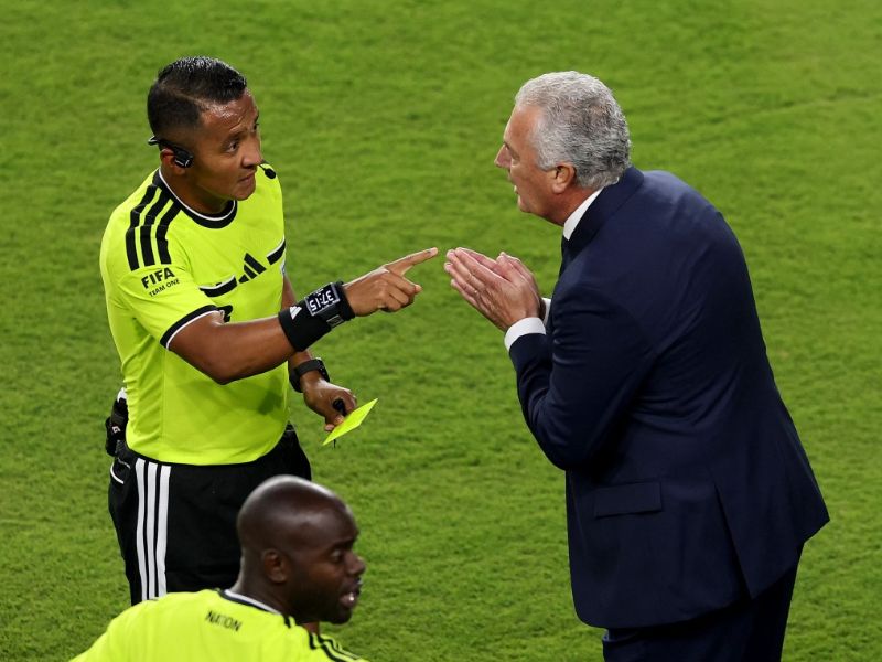 ivan barton arbitro el salvador copa mundo fifa mundial 2026 04