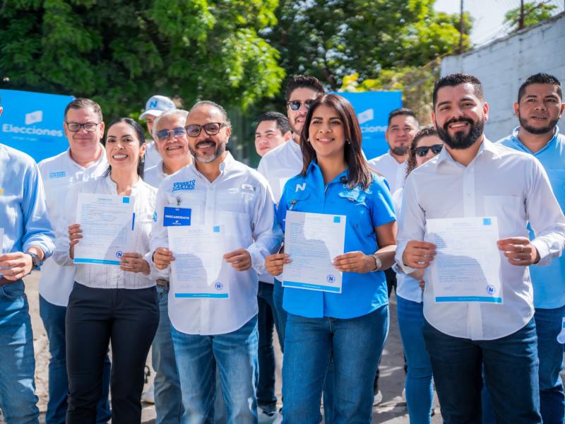 Varios de los actuales diputados por Nuevas Ideas se inscribieron al proceso interno del partido oficialista. Foto EDH/Cortesía