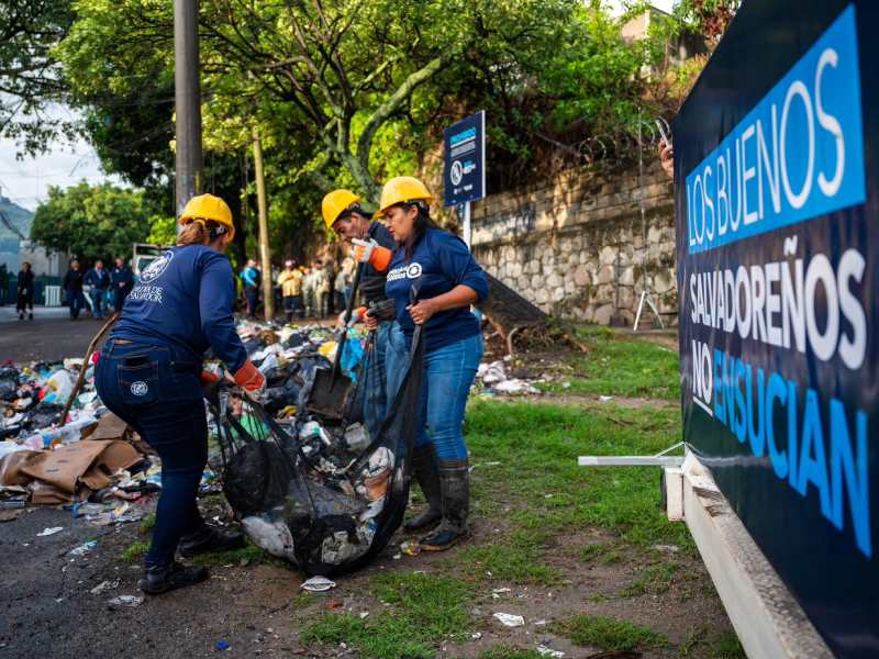La alcaldía de San Salvador Centro ha clausurado varios botaderos ilegales. Foto EDH/Cortesía