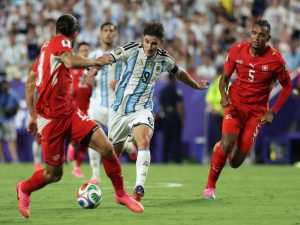 Julián-Álvarez-Argentina-Suiza