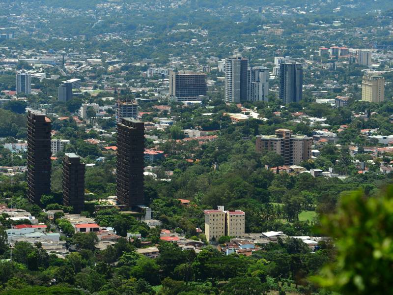 Panorámicas- San Salvador- Edificios- Construcción economia crecimiento económico