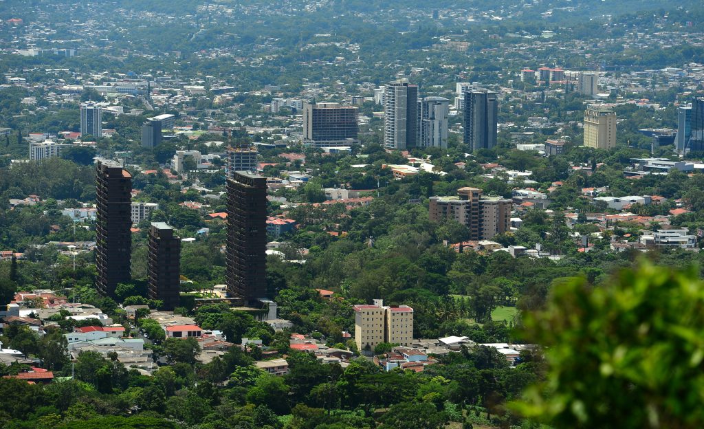 Panoramicas- San Salvador- Edificios- Construcción04