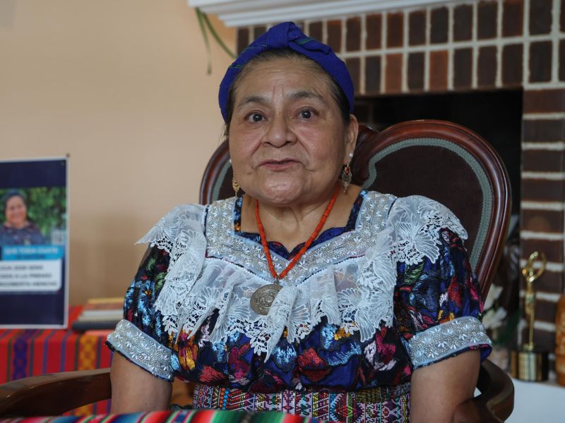 Rigoberta Menchú Tum en entrevista