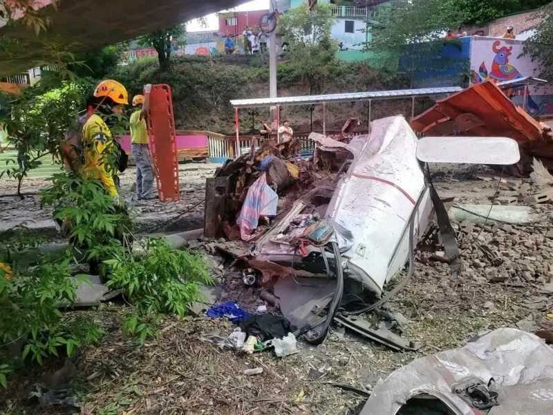 Las víctimas del siniestro vial de Comalapa fallecieron al instante debido a la gravedad de las lesiones. Foto EDH/Cortesía