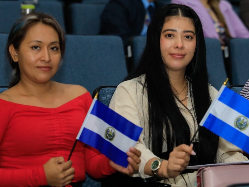 salvadorenos trabajo Alaska Cancilleria