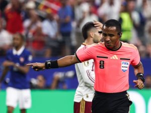 ivan barton arbitro referi el salvador francia espana copa mundo fifa 2026 mundial analisis robbie ruud 01