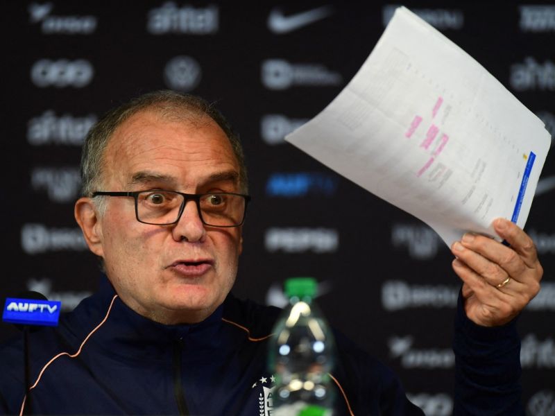 marcelo bielsa analisis discurso persona metodo uruguay entrenador futbol copa mundo mundial fifa 2026 robbie ruud 01