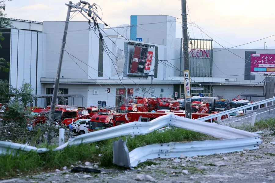Vista del edificio del centro comercial Aeon Mall Kumamoto, gravemente dañado, en Kashima (prefectura de Kumamoto, suroeste de Japón). EFE/ EPA/ Jiji Press