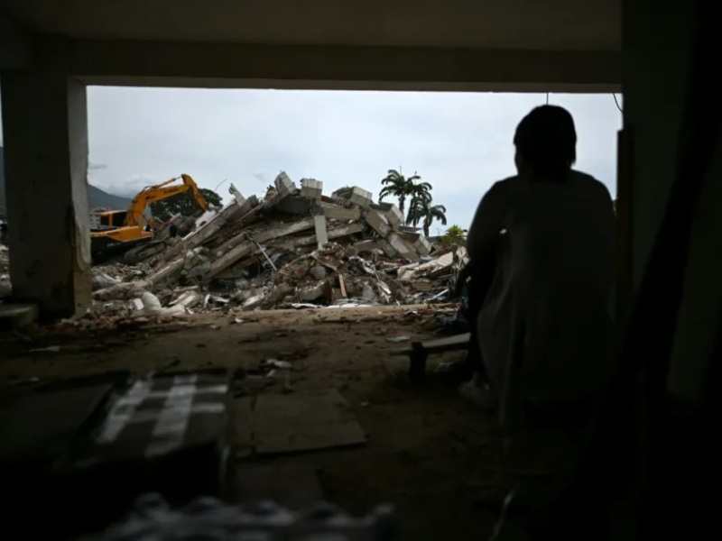 La historia de Andrea es una de decenas de personas que lograron sobrevivir ante los terremotos en Venezuela. Foto EDH/AFP