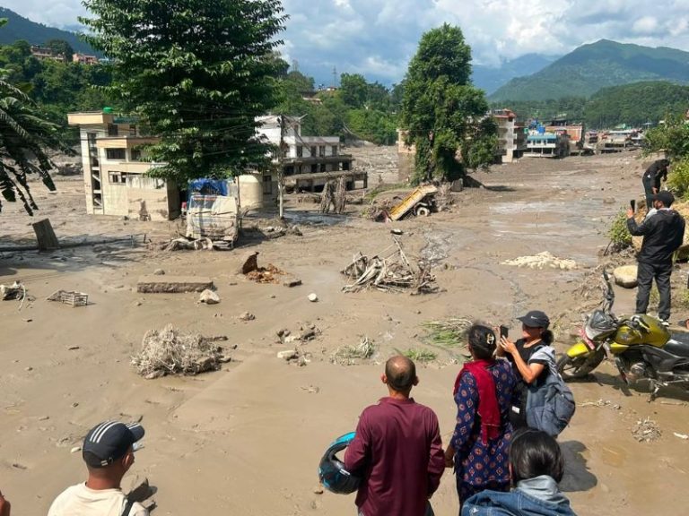 Nepal China inundacion riada