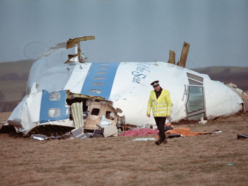 Foto de archivo de restos del vuelo 103 de Pan Am que fue atacado por terroristas de Libia en 1988