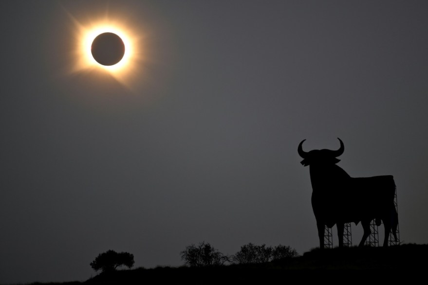 Este raro acontecimiento, tan impresionante como fugaz, fue visible durante unos dos minutos a lo sumo