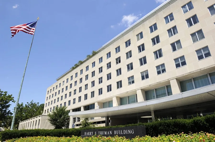 Fotografía de archivo que muestra el exterior del edificio Harry S. Truman, sede central del Departamento de Estado estadounidense, en Washington (Estados Unidos). EFE