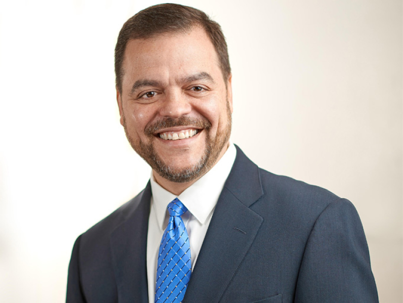 Senador demócrata Luis R. Sepúlveda