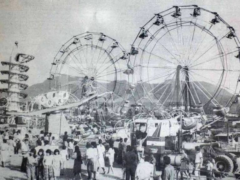 Así se vivía la alegría en el campo de la feria de San Salvador durante las Fiestas Agostinas de 1988.