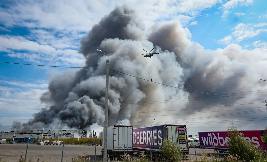 El almacén de la compañía Wildberries atacado en Podolsk, en la región de Moscú. EFE