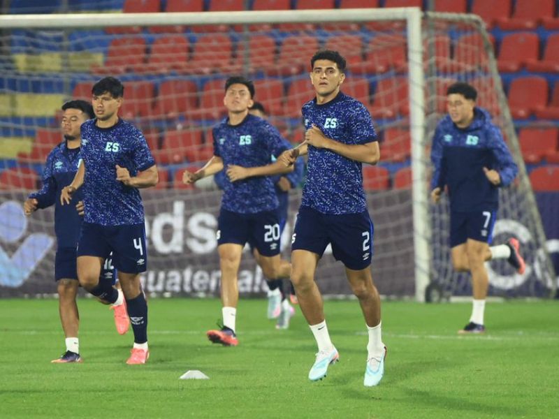 Calentamiento Selecta contra Guatemala