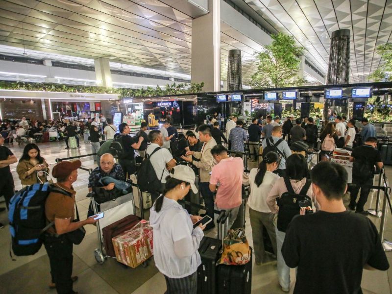aeropuertos indonesia erupción volcánica