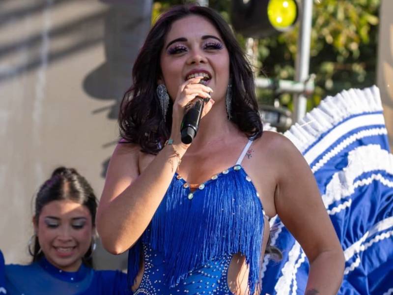 Cantante Andrea Mendizábal conquistó Italia con su propuesta artística