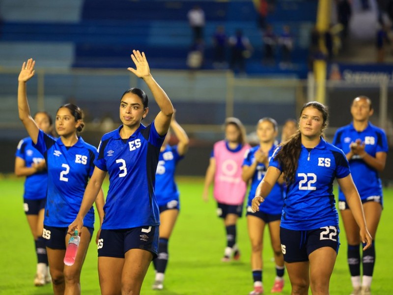 Selecta Femenina agradece a la afición