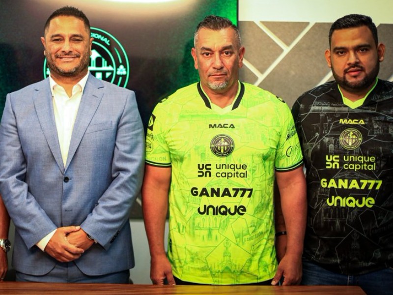 Presentación de José Giacone
