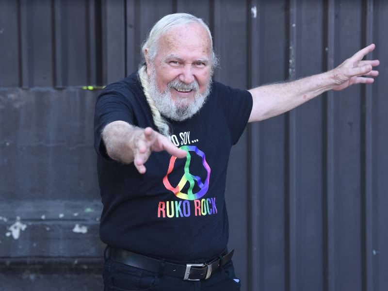 Luis López, el Monseñor del Rock salvadoreño