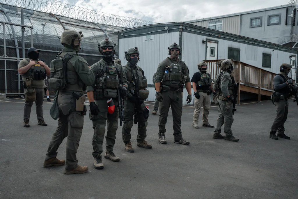 Agentes de ICE